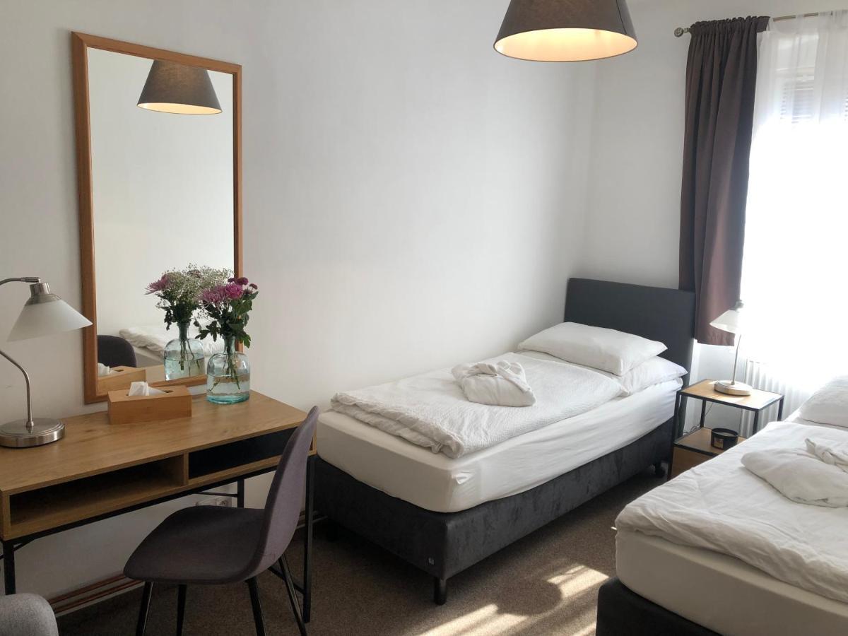 Penzion U Kaspara Lovosice Extérieur photo